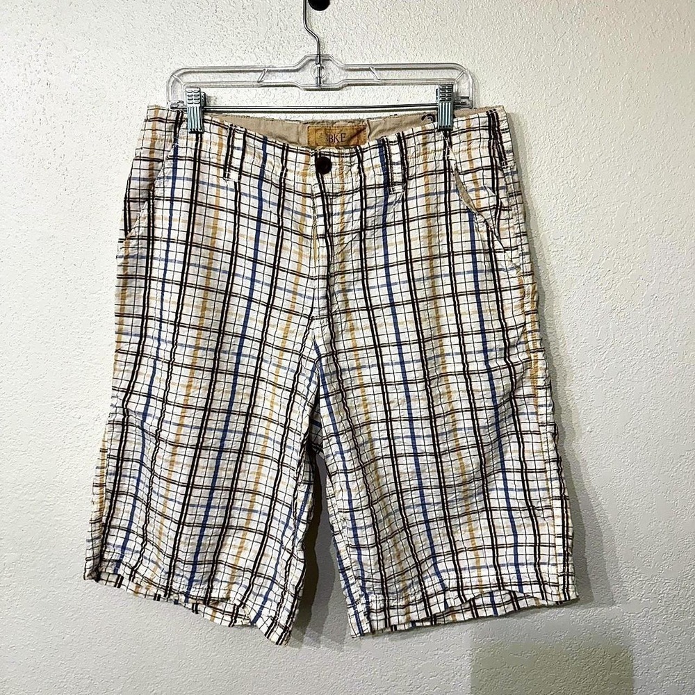 Tan and brown plaid BKE cargo‎ shorts